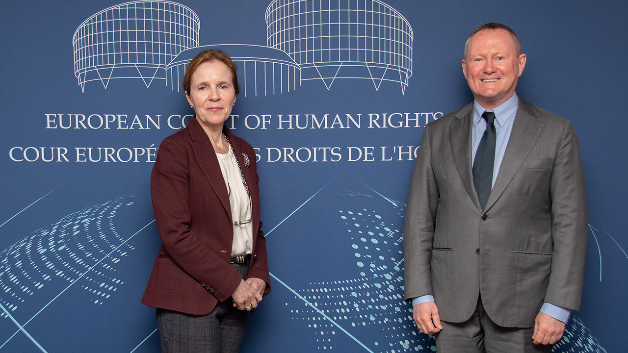 Visite officielle de Michael O’Flaherty, Commissaire aux droits de l’homme du Conseil de l’Europe, à la CEDH